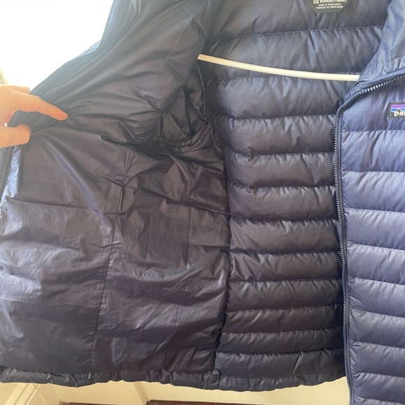 Patagonia Down Puffer Navy - Picture 4 of 9